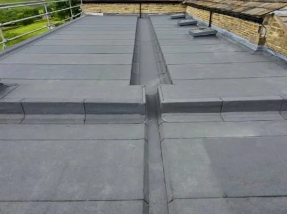 Felt roof works